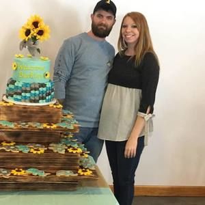 Meet your Posher, Cecelia